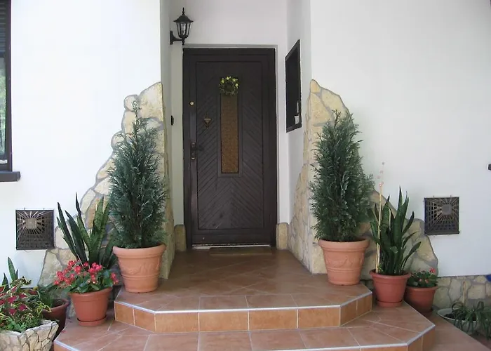 Siofok, Balaton 4 * שיופוק